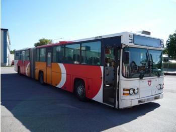 Scania CN 113 - Turistický autobus