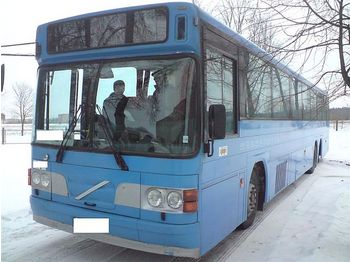 Volvo B10M, 6x2 - Turistický autobus