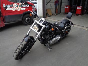 Harley Davidson Softail Breakout  - Motocykl