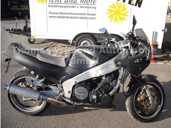 Yamaha FZR 1000  - Motocykl