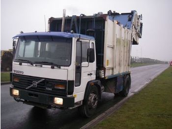 Volvo FL 616 4X2      8M3 - Vůz na odvoz odpadků