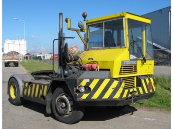 Terberg TT17 - Terminálový traktor