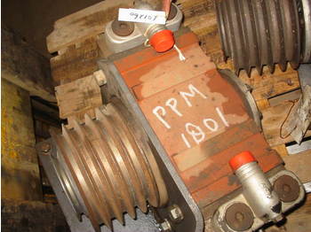 Poclain PPM 1801 - Hydraulické čerpadlo