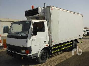 TATA LPT613 4x2 - Chladírenský nákladní automobil