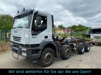 Podvozek s kabinou Iveco Trakker 380 4-Achser  Fahrgestell Tankwagen: obrázek 1