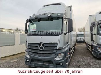 Chladírenský nákladní automobil MERCEDES-BENZ 3251: obrázek 1