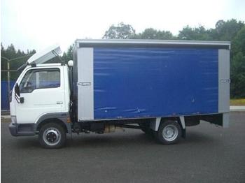 NISSAN CABSTAR 120 - Plachtový nákladní auto