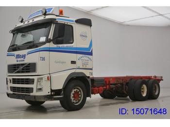 Podvozek s kabinou Volvo FH12.500 - 6x4: obrázek 1