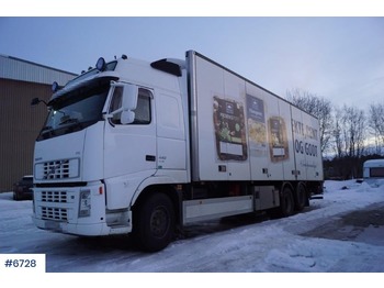 Skříňový nákladní auto Volvo FH440: obrázek 1