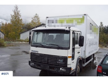 Skříňový nákladní auto Volvo FL: obrázek 1