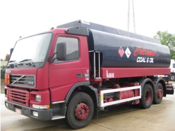 Cisternové vozidlo pro dopravu paliva Volvo FM 12 - REF 281: obrázek 1