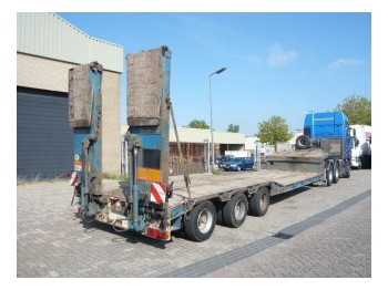 Goldhofer 3 axel low loader trailer - Podvalníkový návěs