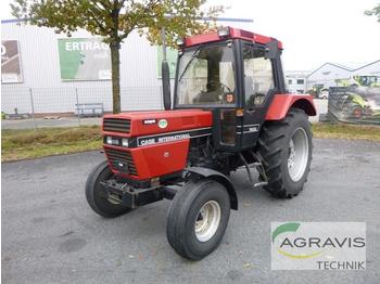 Traktor Case IH 743 XL: obrázek 1