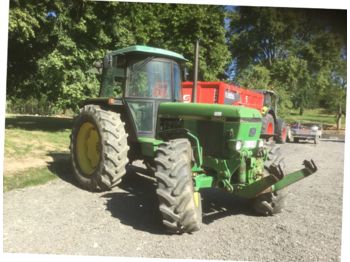 Traktor John Deere 3640: obrázek 1