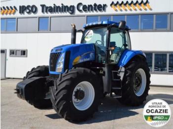 Traktor New Holland T8020: obrázek 1
