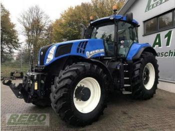 Traktor New Holland T8.330: obrázek 1