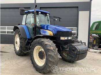 Traktor New Holland TM175: obrázek 1