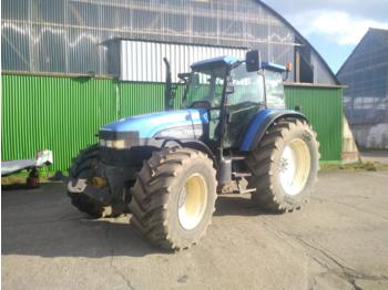 Traktor New Holland TM 150: obrázek 1