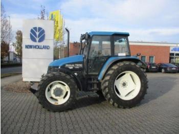 Traktor New Holland TS 110: obrázek 1