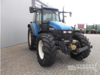 Traktor New Holland TS 115: obrázek 1