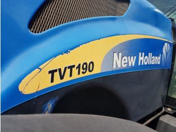 Traktor New Holland TVT 190: obrázek 1