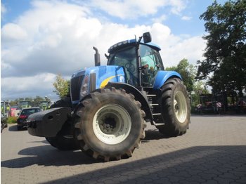 Traktor New Holland T 8010: obrázek 1