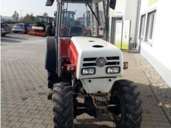 Traktor Steyr 8075: obrázek 1