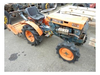 Kubota B6000 - Traktor