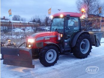 McCormick F110XL Traktor med plog & spridare -10  - Traktor