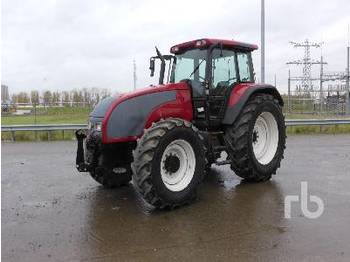 Traktor VALTRA T90-4 4WD Agricultural Tractor: obrázek 1