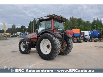 Valtra T190 - Traktor: obrázek 5